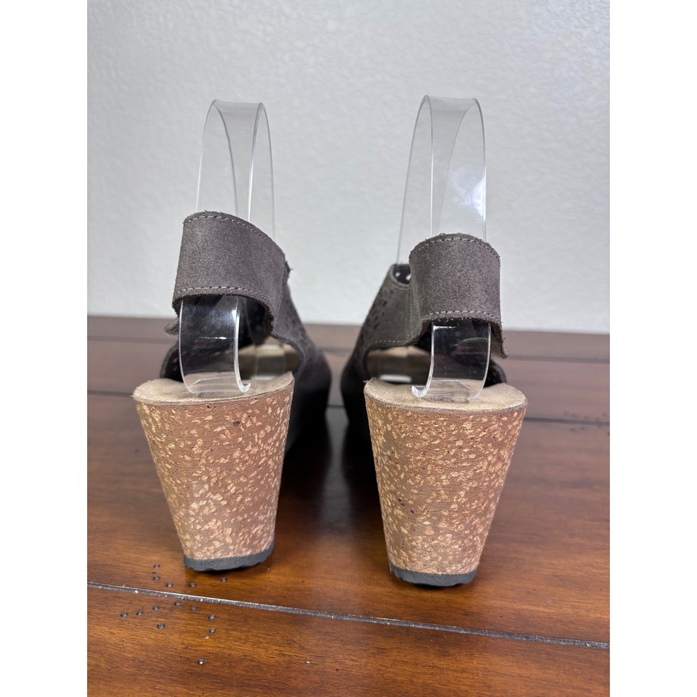 Bio-Gold Wedge Sandals Women 9 Gray Suede Laser Cut Cork Platform Made in Italy - Picture 7 of 10